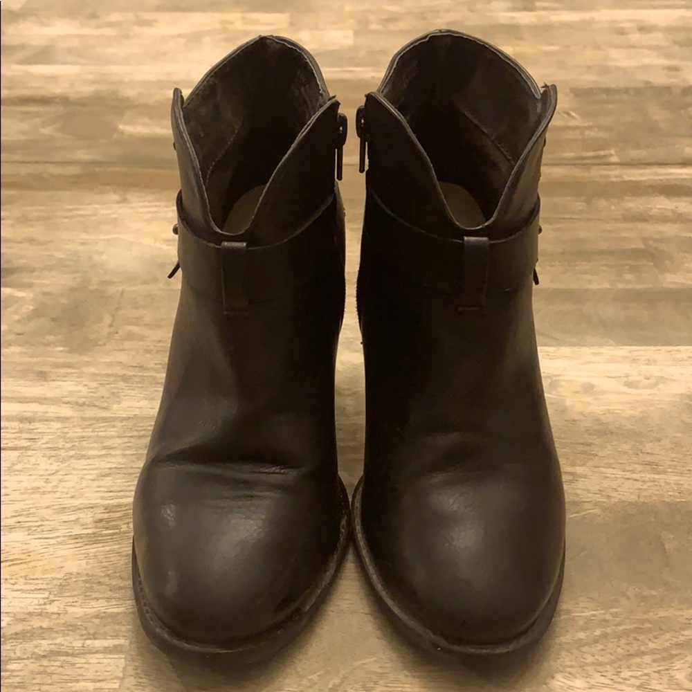 🖤4/25🖤 XOXO Black Ankle Booties